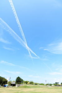 海中の空の写真