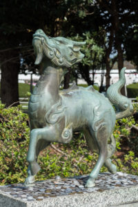 麒麟の銅像