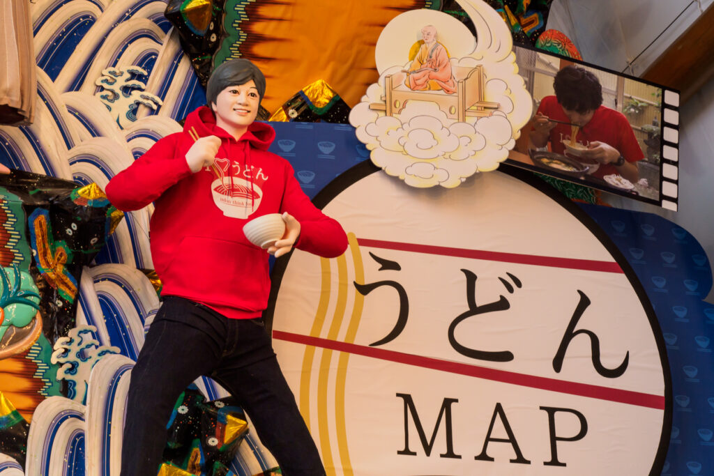 博多祇園山笠・博多駅商店連合会の飾り山笠の写真