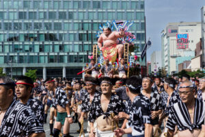 博多祇園山笠・集団山見せ 土居流の写真
