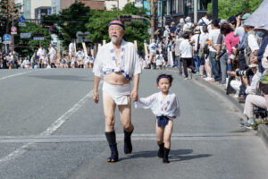 博多祇園山笠・集団山見せ 大黒流の写真