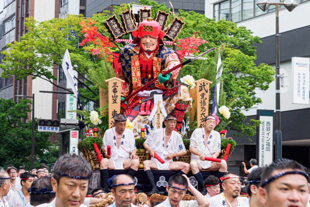 集団山見せ・東流の写真