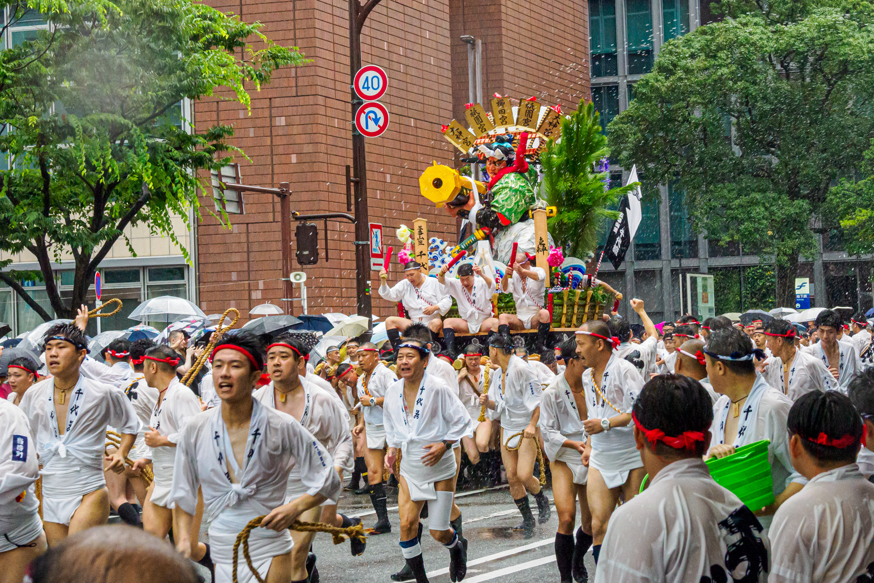 集団山見せ 千代流（博多祇園山笠 2024年） | 花の時間｜写真集